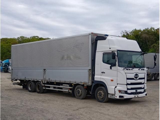 Japanese used car Ref# 1559217 HINO / PROFIA