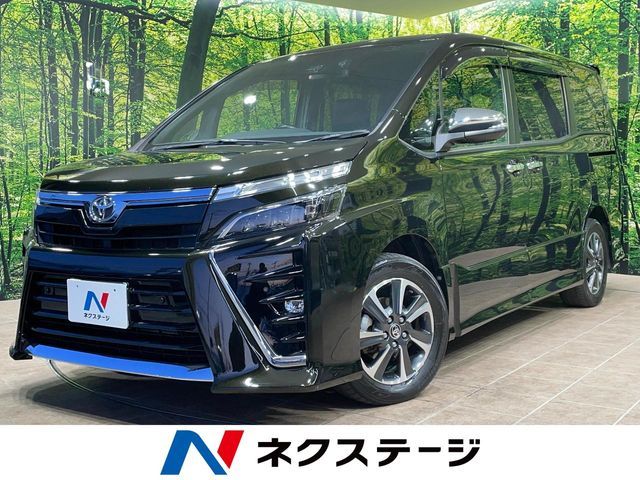 TOYOTA / VOXY