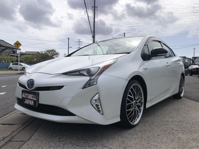 TOYOTA / PRIUS