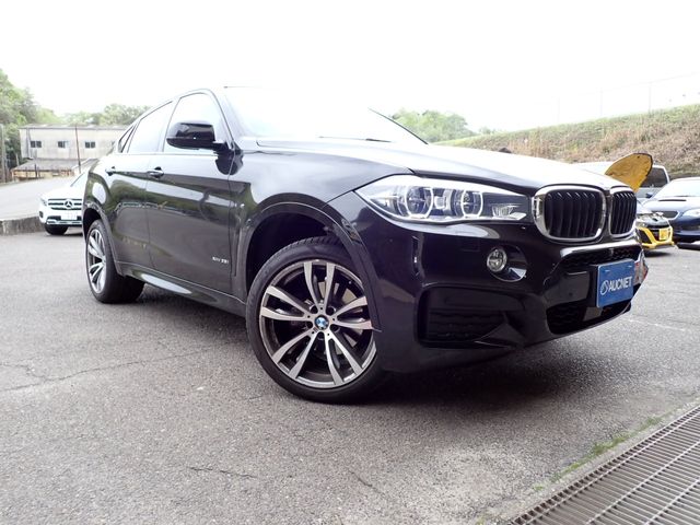 BMW / BMW X6