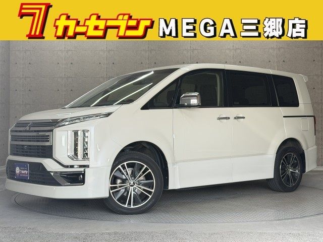 Japanese used car Ref# 1560231 MITSUBISHI / DELICA D:5 4WD