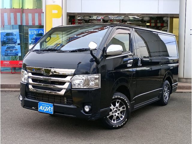 TOYOTA / REGIUSACE van 4WD