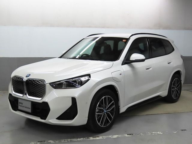 Japanese used car Ref# 1560317 BMW / BMW iX1