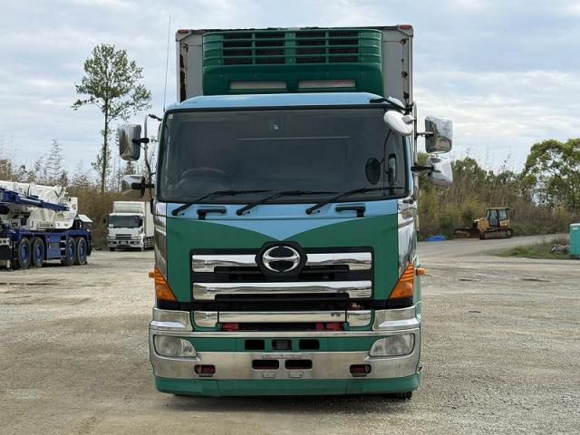 HINO / PROFIA