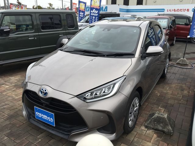 TOYOTA / YARIS HYBRID