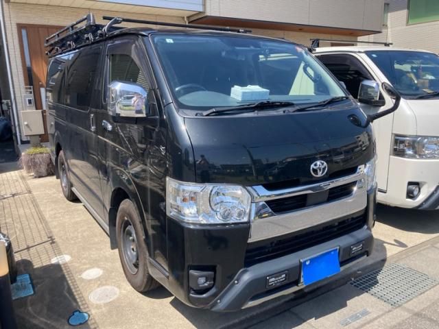TOYOTA / HIACE van 2WD