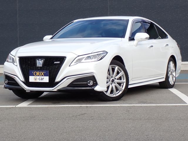 TOYOTA / CROWN sedan hybrid 4WD