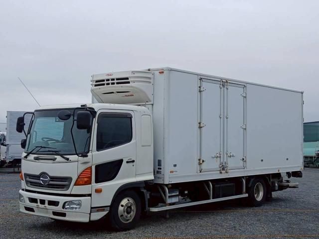 Japanese used car Ref# 1560591 HINO / RANGER