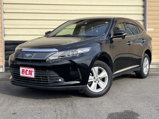 Japanese used car Ref# 1560831 TOYOTA / HARRIER 2WD