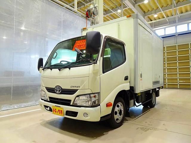 TOYOTA / DYNA