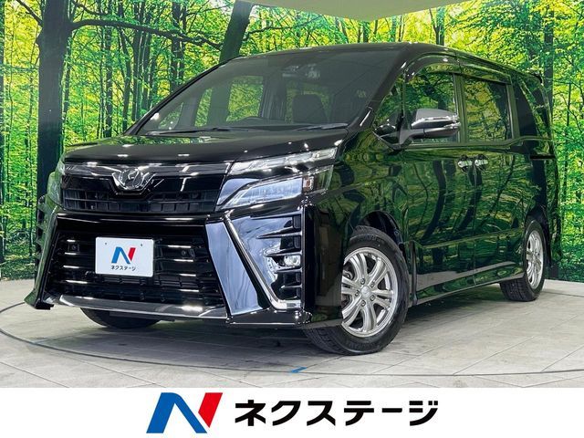 TOYOTA / VOXY