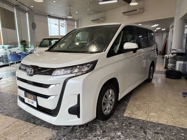 TOYOTA / NOAH