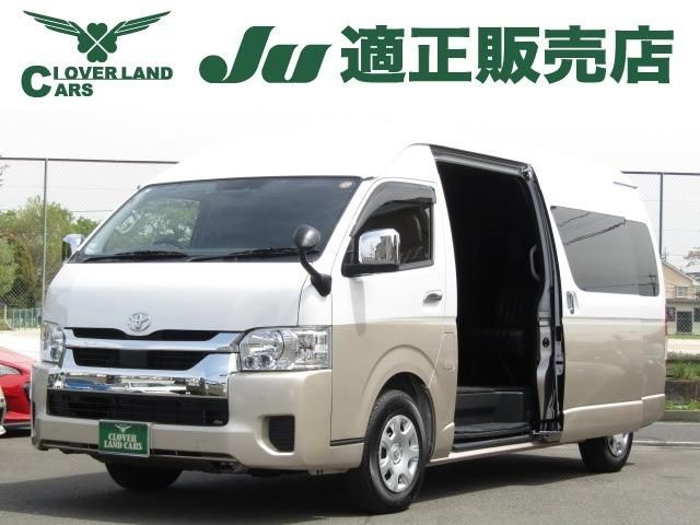 TOYOTA / HIACE wagon
