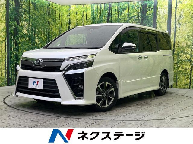 TOYOTA / VOXY
