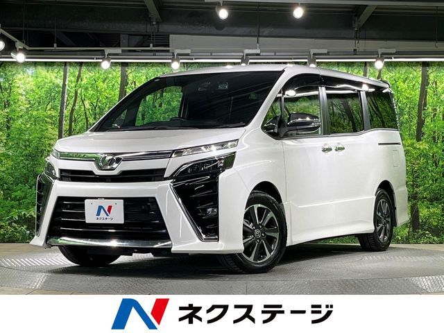 TOYOTA / VOXY