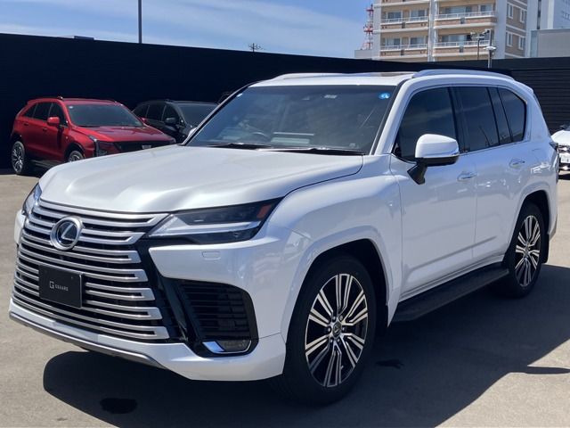 TOYOTA / LEXUS LX600