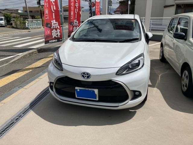 Japanese used car Ref# 1561858 TOYOTA / AQUA