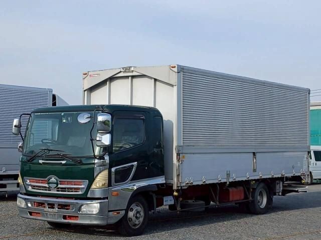 Japanese used car Ref# 1561903 HINO / RANGER