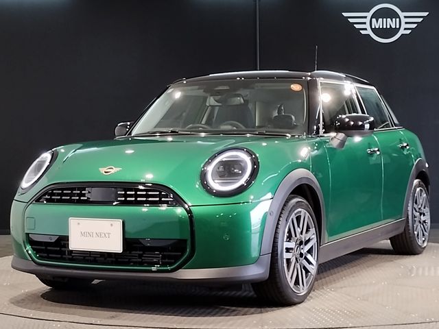 Japanese used car Ref# 1561974 BMW / MINI COOPER 5DOOR