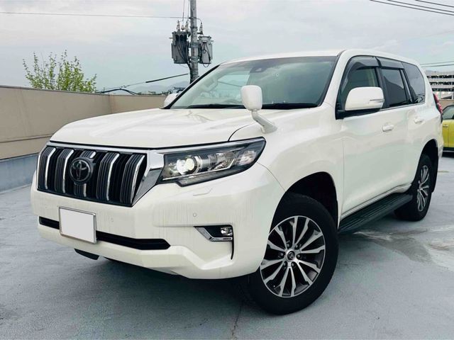 Japanese used car Ref# 1562026 TOYOTA / LANDCRUISER PRADO