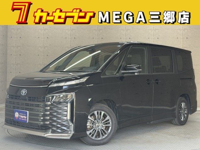 Japanese used car Ref# 1562047 TOYOTA / VOXY HYBRID