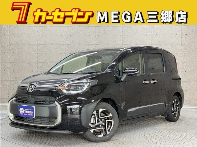 Japanese used car Ref# 1562066 TOYOTA / SIENTA HYBRID