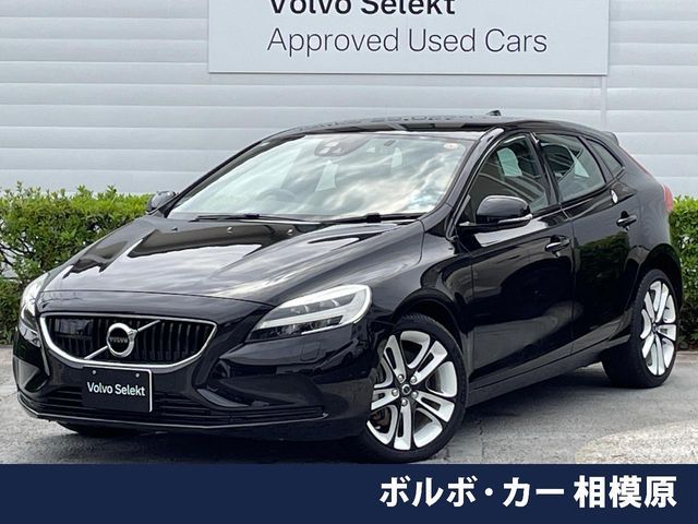 VOLVO / VOLVO V40