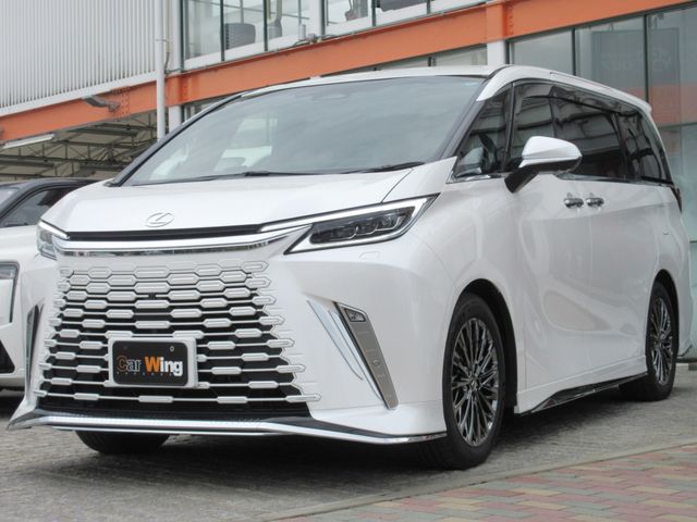 TOYOTA / ﾚｸｻｽ LM500h