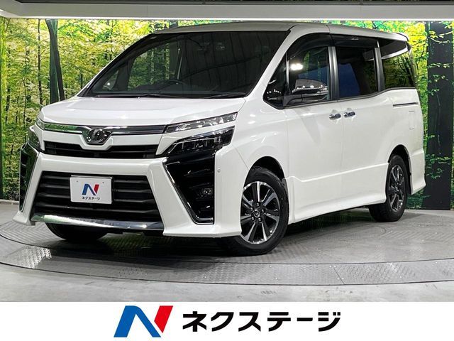 TOYOTA / VOXY