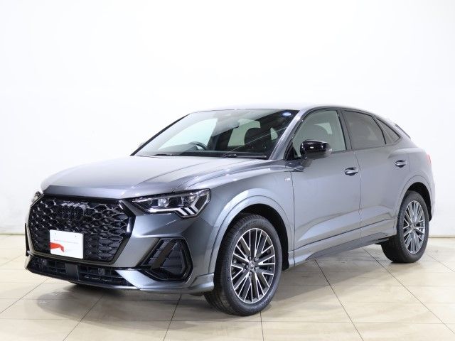 AUDI / AUDI Q3 SPORTBACK