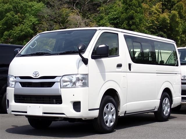 TOYOTA / HIACE van 4WD