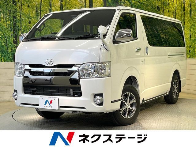TOYOTA / HIACE van 4WD