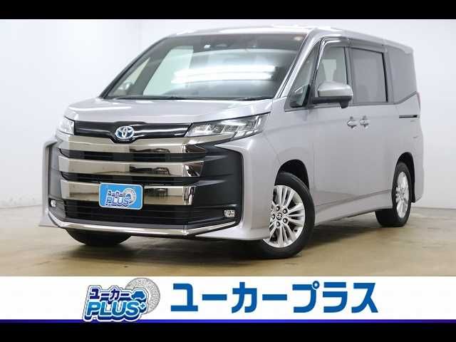TOYOTA / NOAH