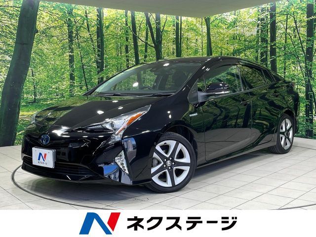 TOYOTA / PRIUS 4WD