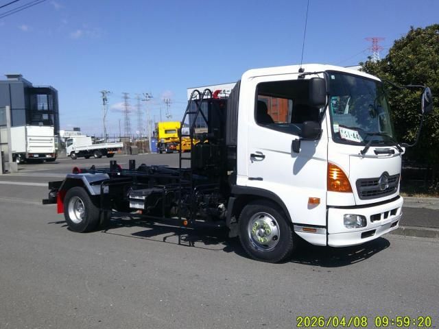 Japanese used car Ref# 1562385 HINO / RANGER