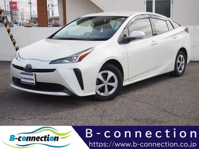 TOYOTA / PRIUS 4WD