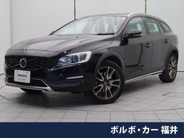 VOLVO / VOLVO V60 CROSS COUNTRY