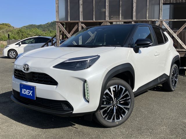 TOYOTA / YARIS CROSS HYBRID