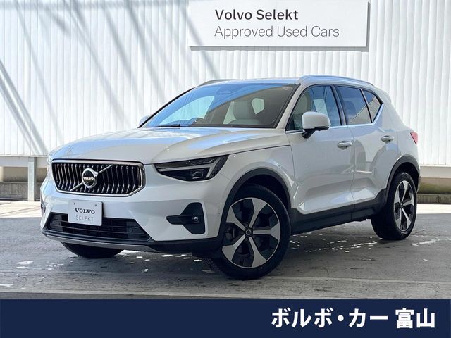 VOLVO / VOLVO XC40