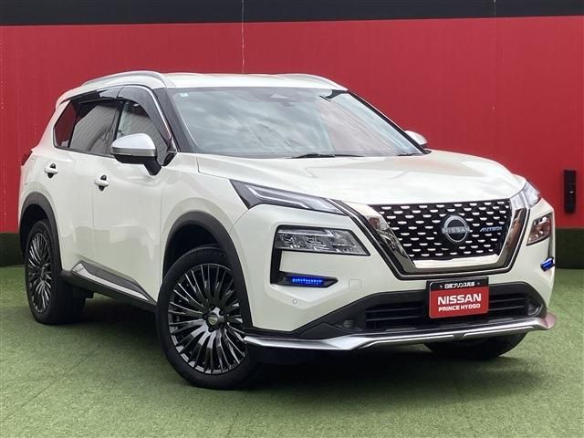 NISSAN / X-TRAIL HYBRID 4WD