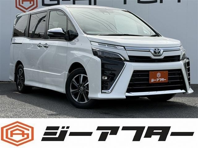 TOYOTA / VOXY