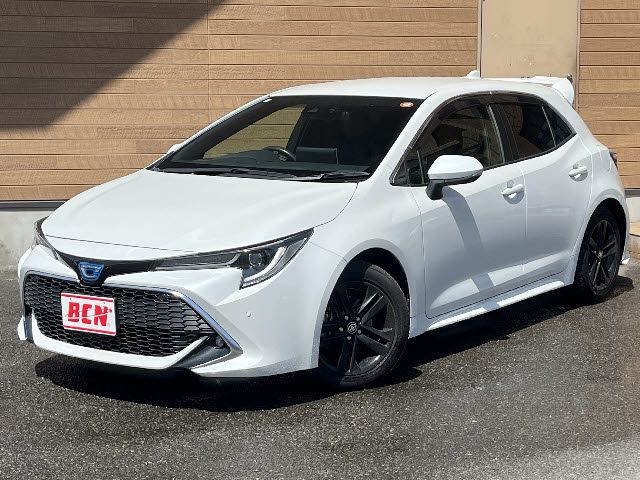 TOYOTA / COROLLA SPORT HYBRID