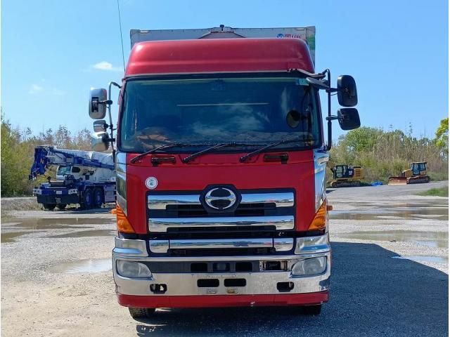 HINO / PROFIA