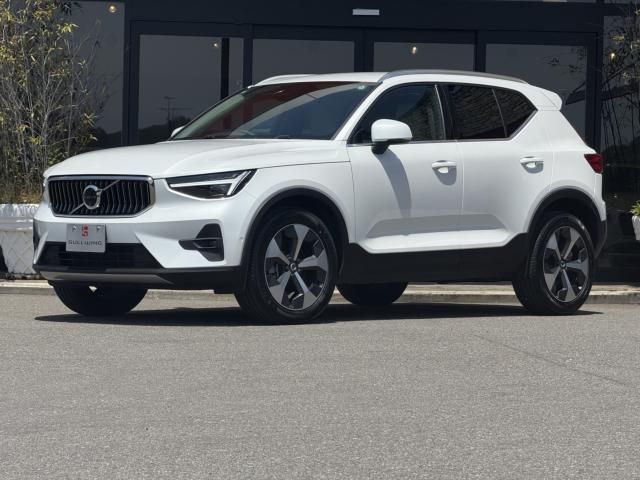 Japanese used car Ref# 1563115 VOLVO / VOLVO XC40