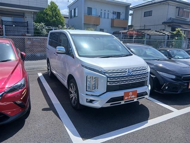 MITSUBISHI / DELICA D:5 4WD