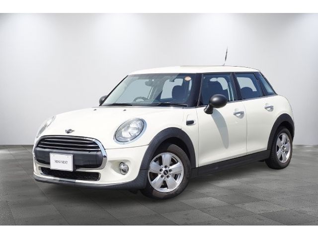 Japanese used car Ref# 1563311 BMW / BMW MINI ONE 5DOOR