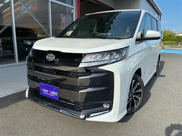 TOYOTA / NOAH HYBRID