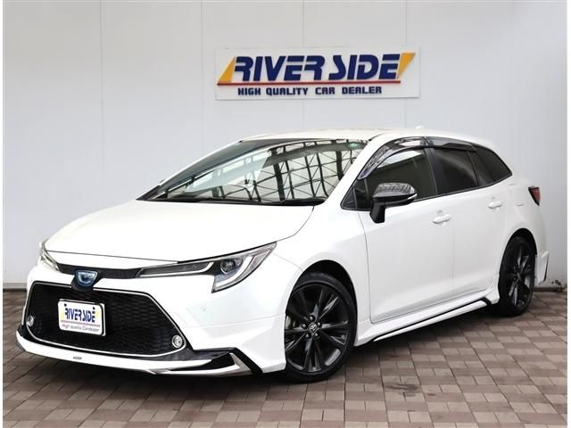 TOYOTA / COROLLA TOURING HYBRID