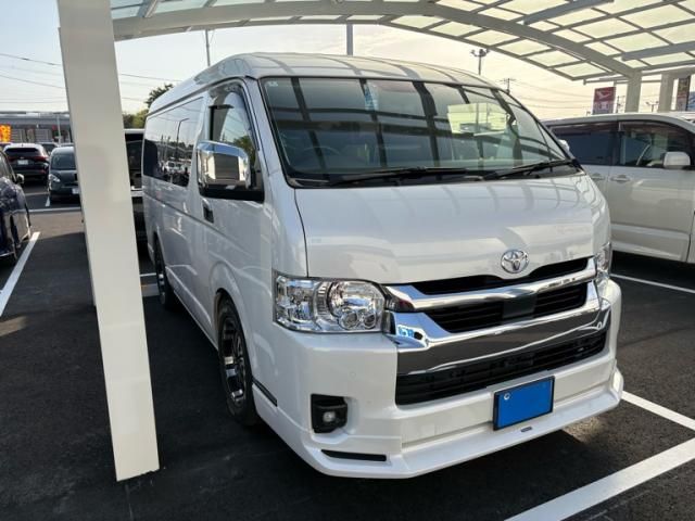 TOYOTA / HIACE wagon