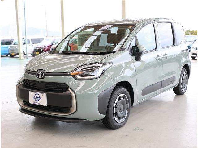 TOYOTA / SIENTA HYBRID